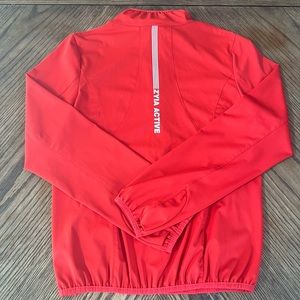 Light weight breathable, running windbreaker.